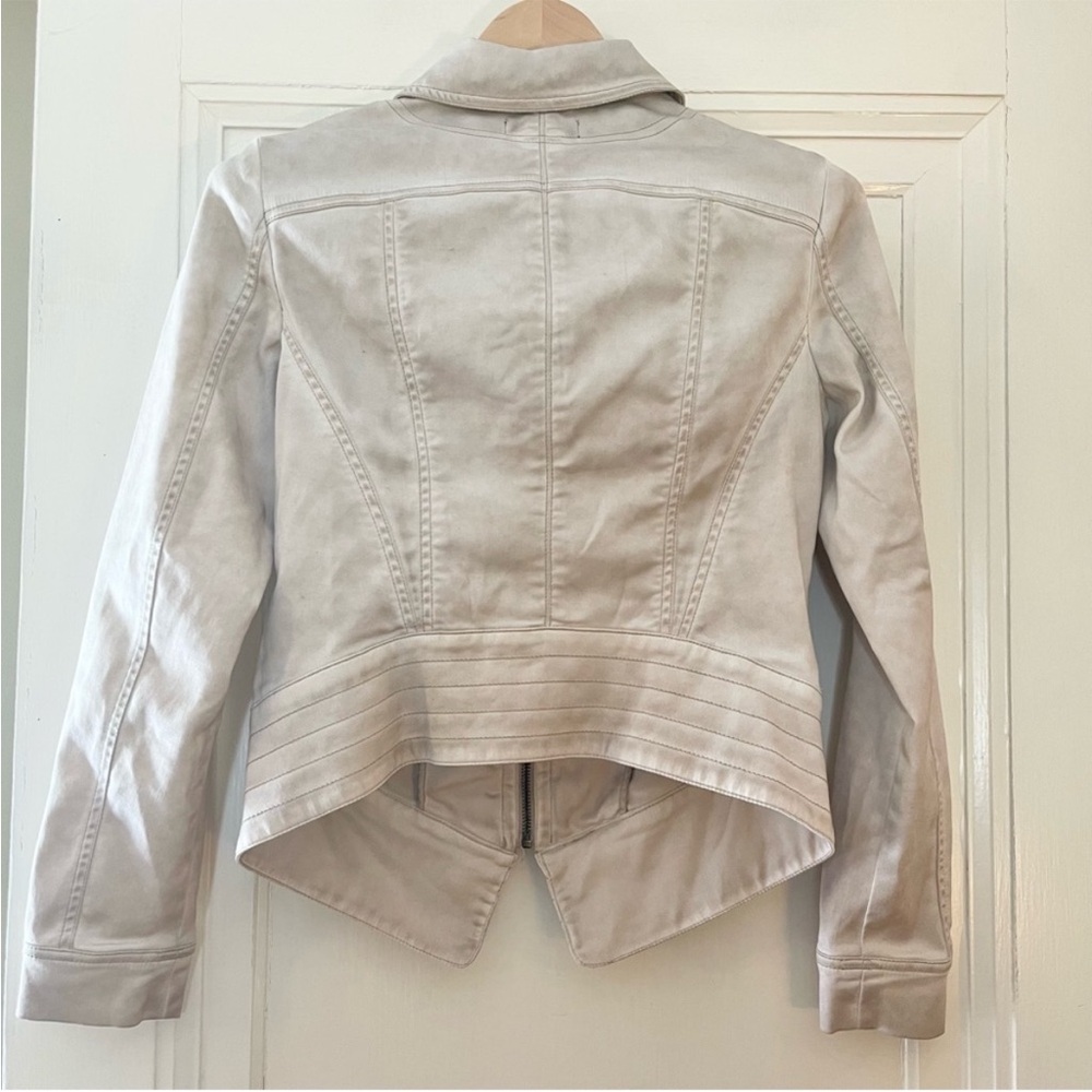 COMMA, Distressed Ruffle Jacket NWT - Picture 2 of 7